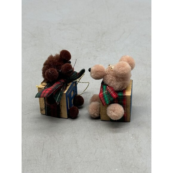Vintage handmade Fuzzy Bear & Mouse Christmas Tree Ornaments On Alphabet Blocks - Picture 4 of 7